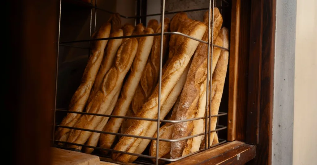 découvrez notre recette simple et authentique pour préparer une pâte à baguette maison, croustillante à l'extérieur et moelleuse à l'intérieur.