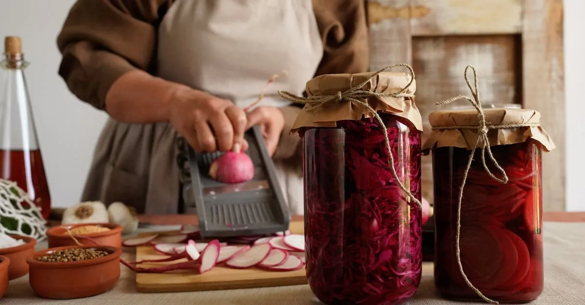 découvrez le processus naturel de la fermentation, une méthode ancestrale utilisée pour transformer les aliments et boissons, enrichir les saveurs et améliorer la conservation.