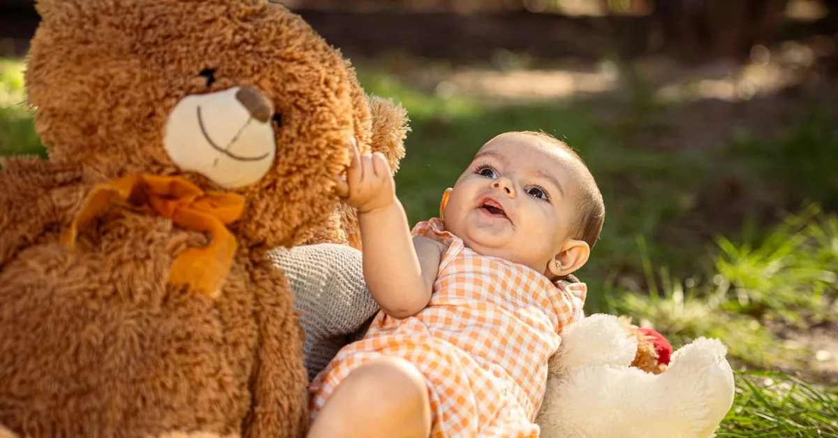 découvrez tout pour votre bébé : conseils, produits essentiels et astuces pour bien accompagner votre enfant dès ses premiers jours.