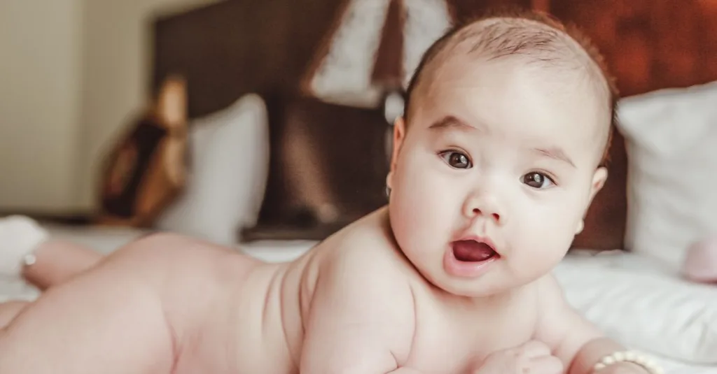 découvrez tout sur le monde des bébés : conseils, soins, produits essentiels et astuces pour accompagner le développement de votre tout-petit.